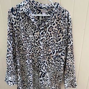 Button down cheetah print long sleeve